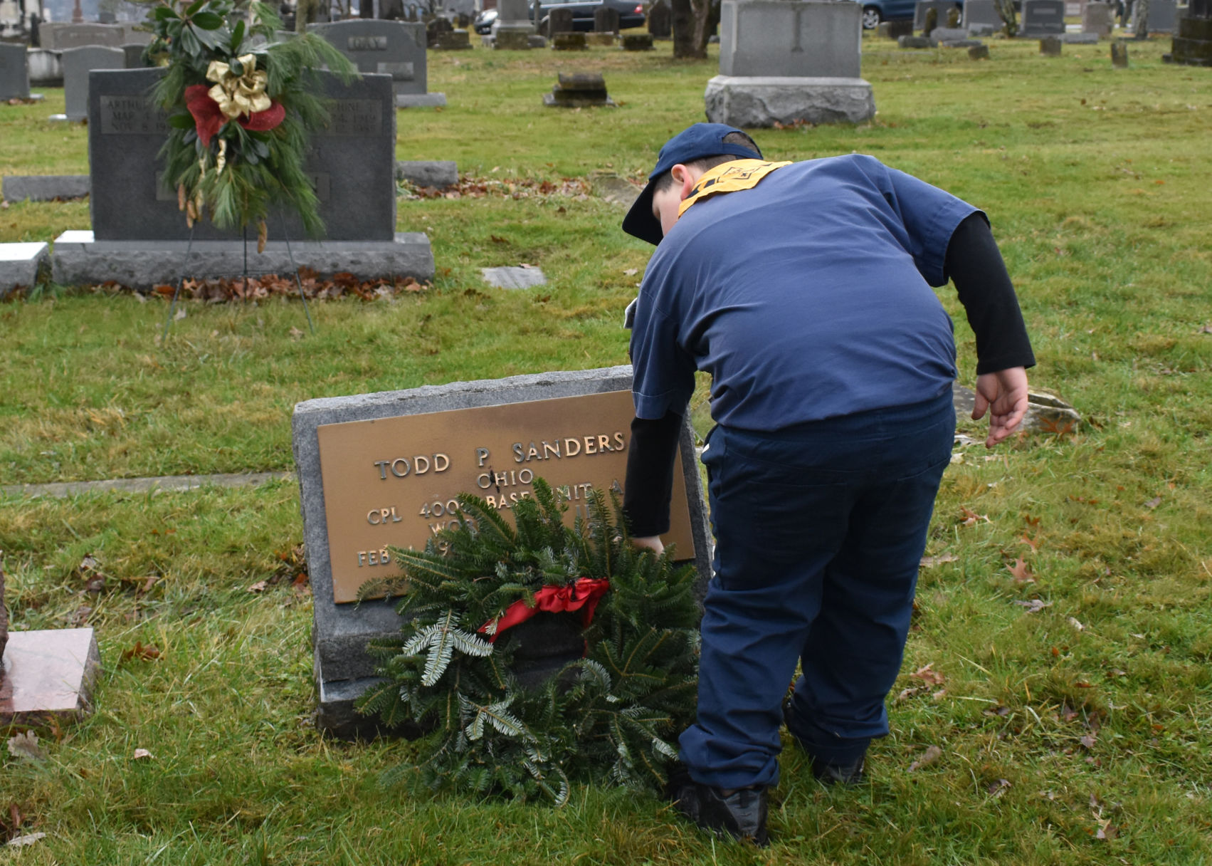 121719_wreaths01_MH.jpg